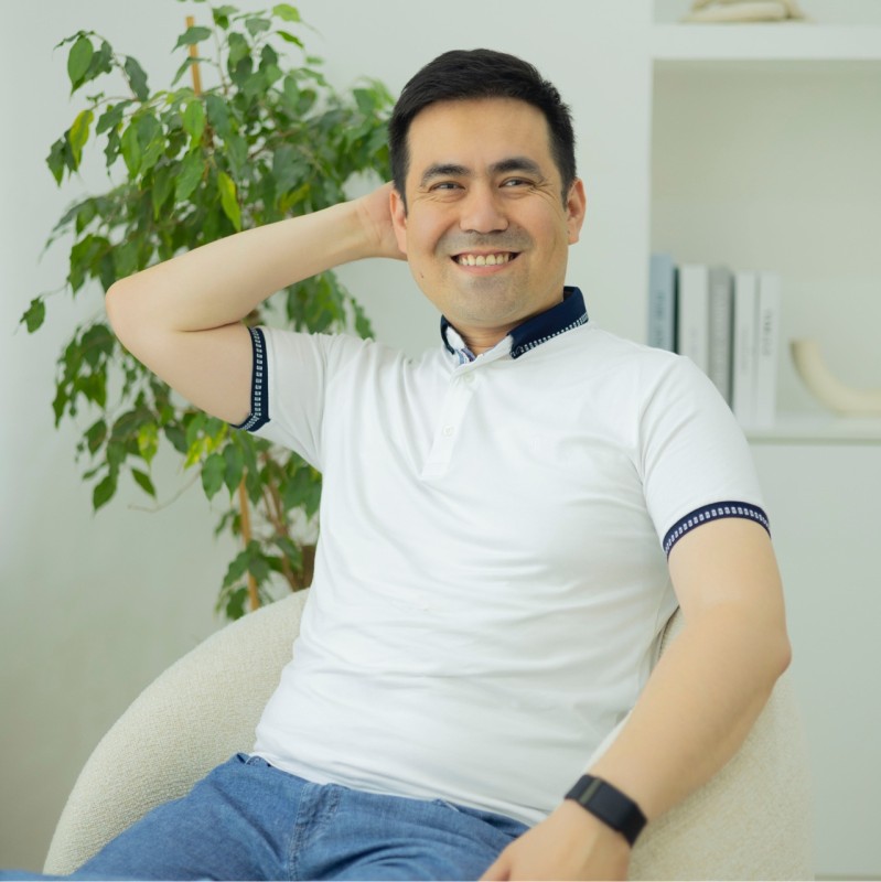 Davron  Parmonov