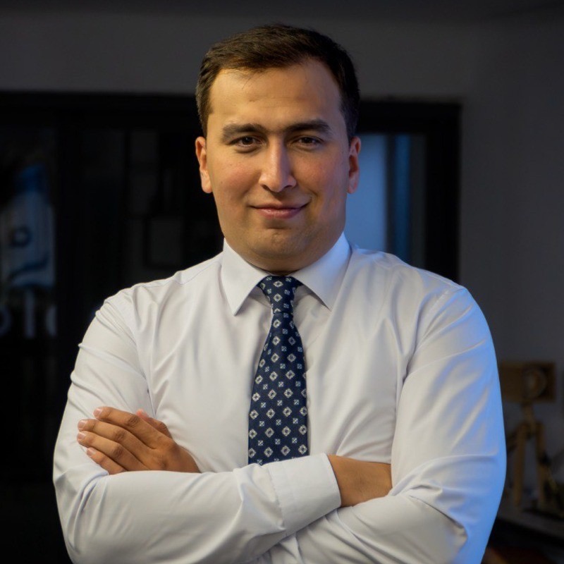 Alisher  Akmaljonov