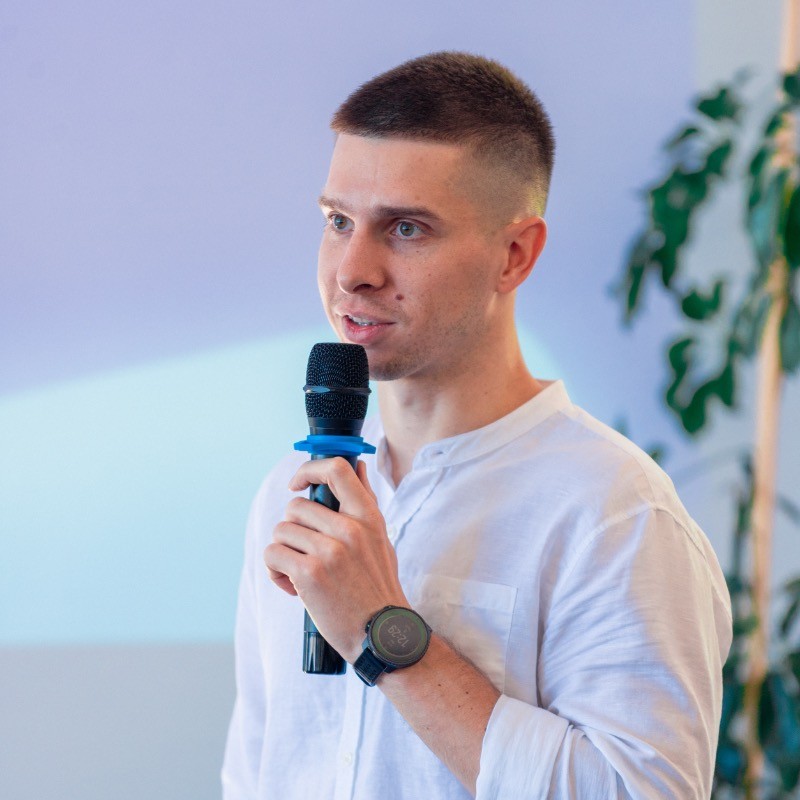 Dmitriy 