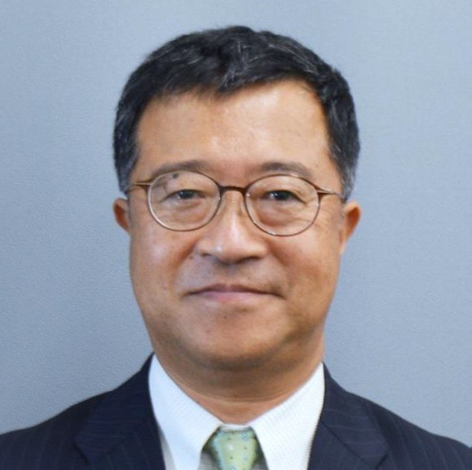 Kenji  Hirata